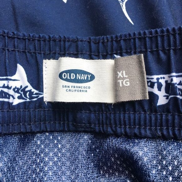 🔃Old Navy Men’s Blue Shark Fish Board Shorts Swim Trunks - Picture 4 of 6